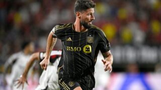 Olivier Giroud Quay Về Ligue 1: Một Chương Mới Trong Sự Nghiệp